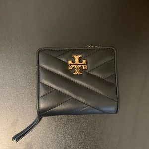 Tory Burch Kira Chevron Bi-Fold Wallet